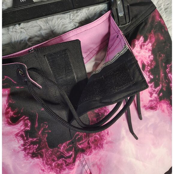 FIED 28 IFBB Men's Physique Shorts Posing Trunks Competition Pink Blood - Picture 5 of 8